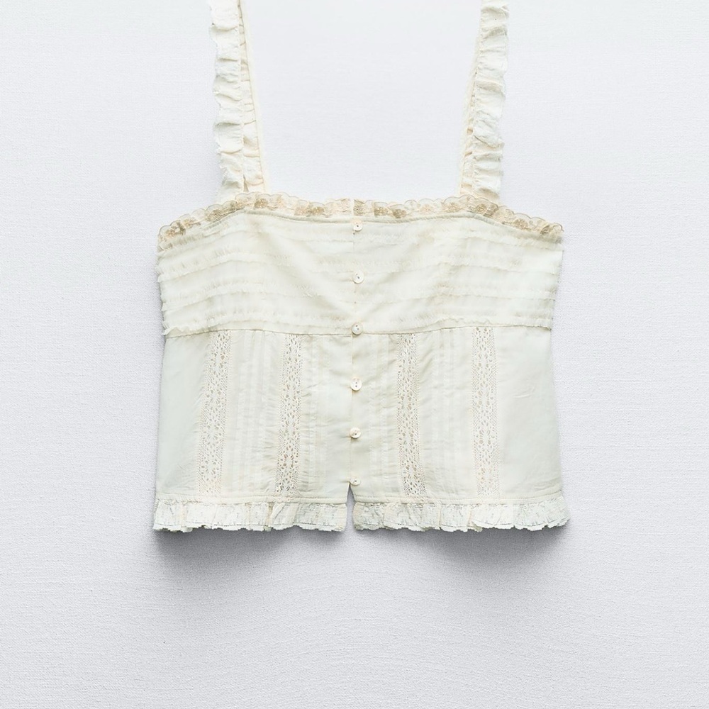 NWT Zara embroidered ruffle top, size small